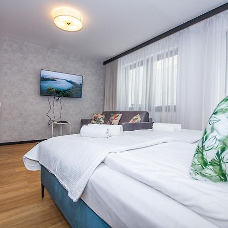 Inpoint Apartments G15 Near Old Town & Kazimierz District & Parking Option Krakow Luaran gambar