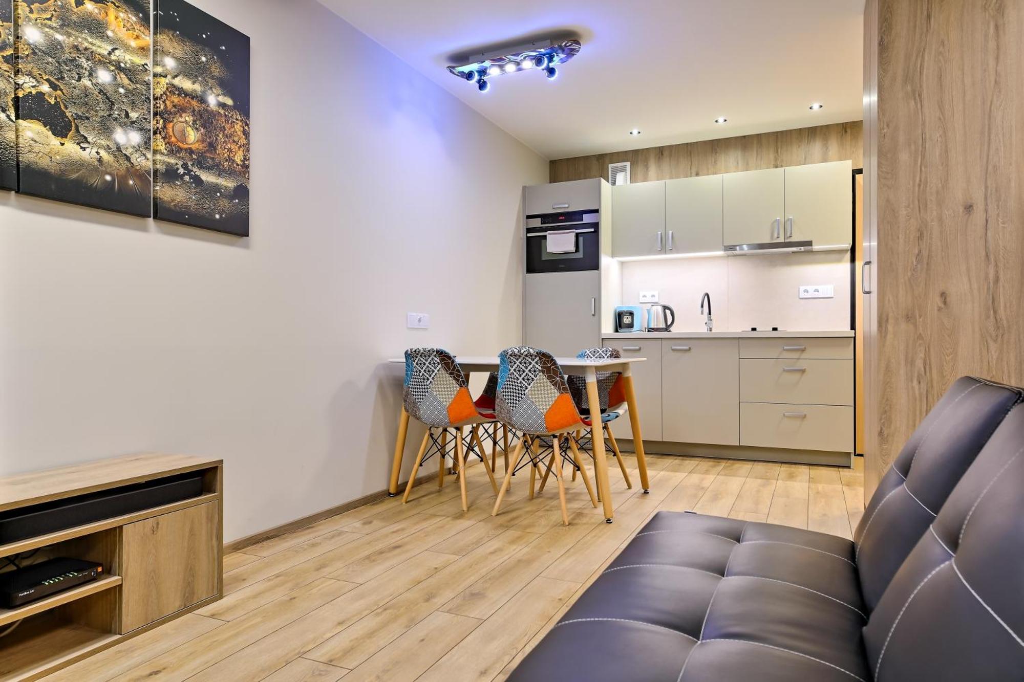 Inpoint Apartments G15 Near Old Town & Kazimierz District & Parking Option Krakow Bilik gambar